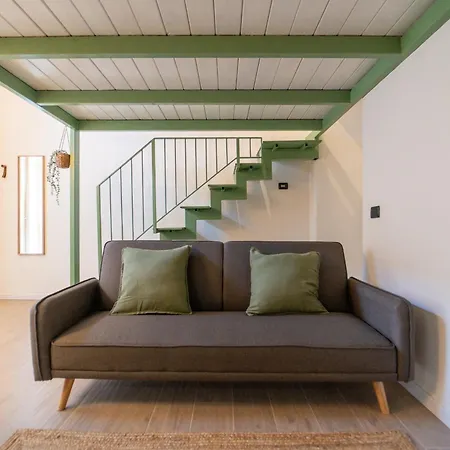 Modern With Parking, Wi-fi & Smarttv Апартаменты Комо