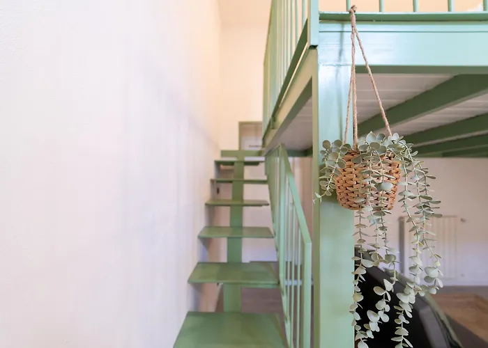 Modern With Parking, Wi-fi & Smarttv