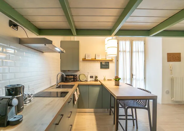 Modern With Parking, Wi-fi & Smarttv