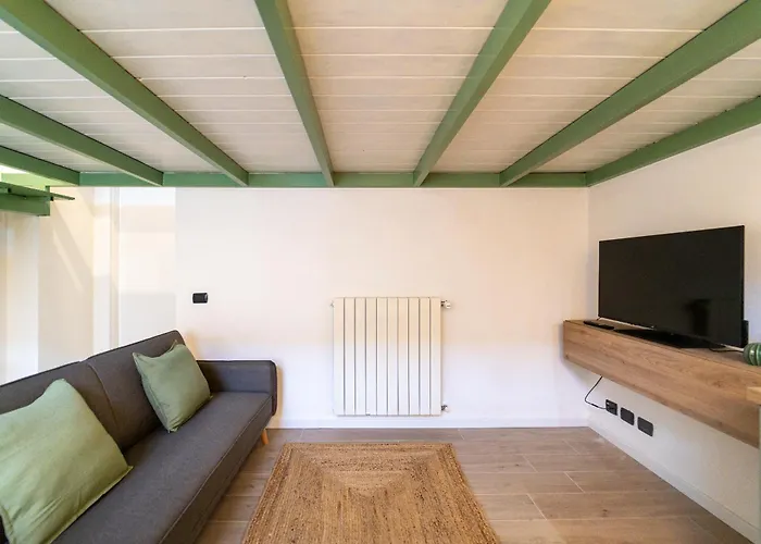 Διαμέρισμα Modern With Parking, Wi-fi & Smarttv